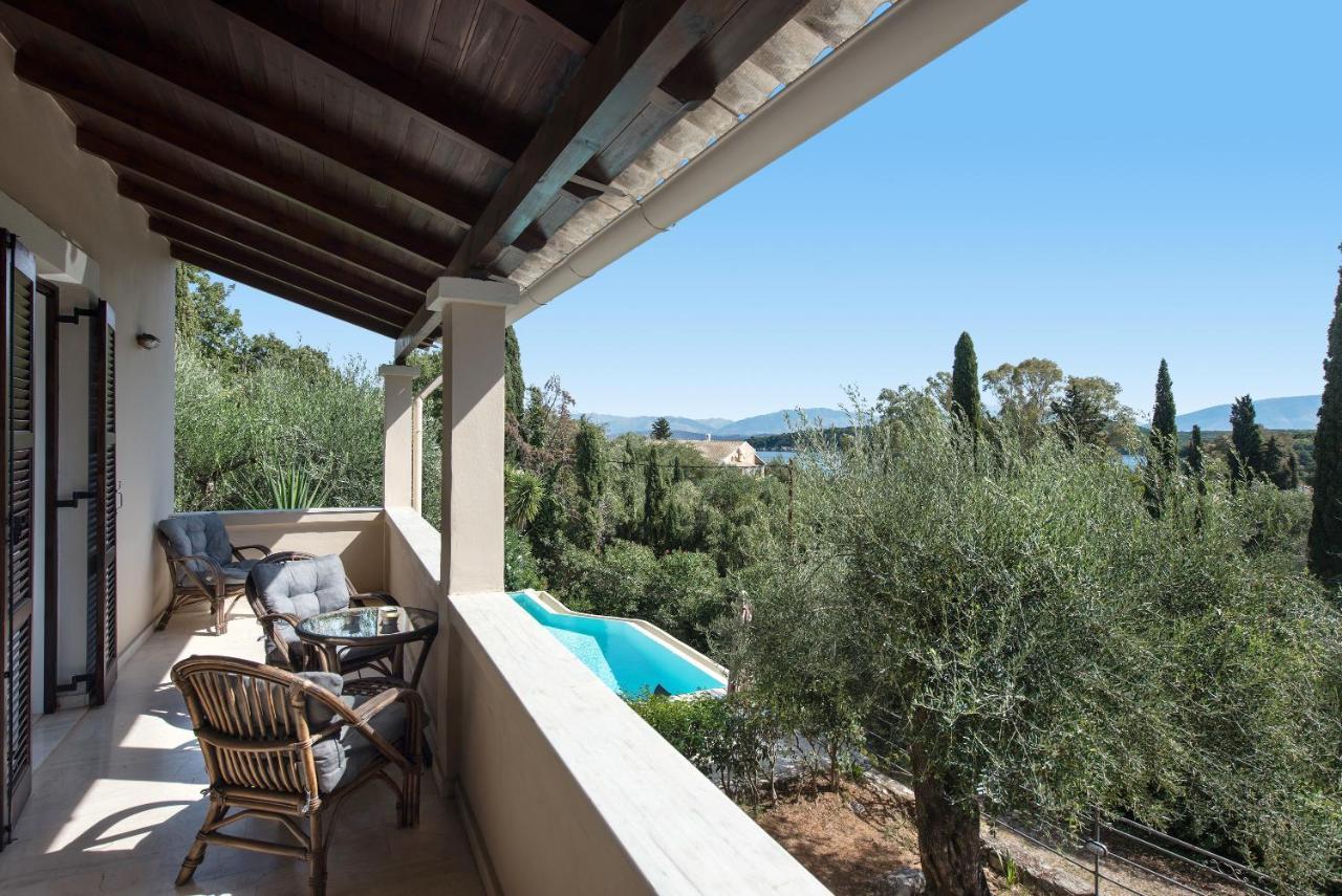 Villa Lofos Kassiopi Bagian luar foto