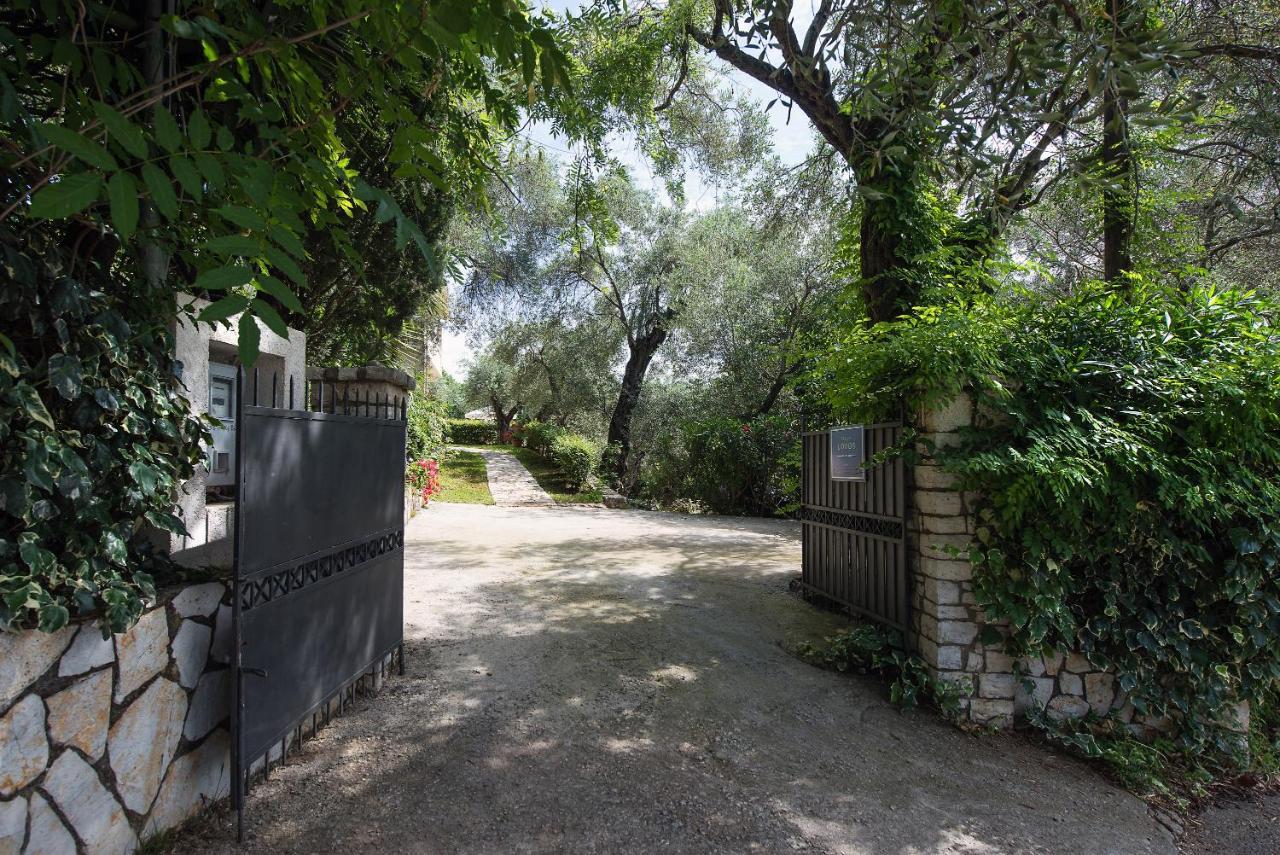 Villa Lofos Kassiopi Bagian luar foto