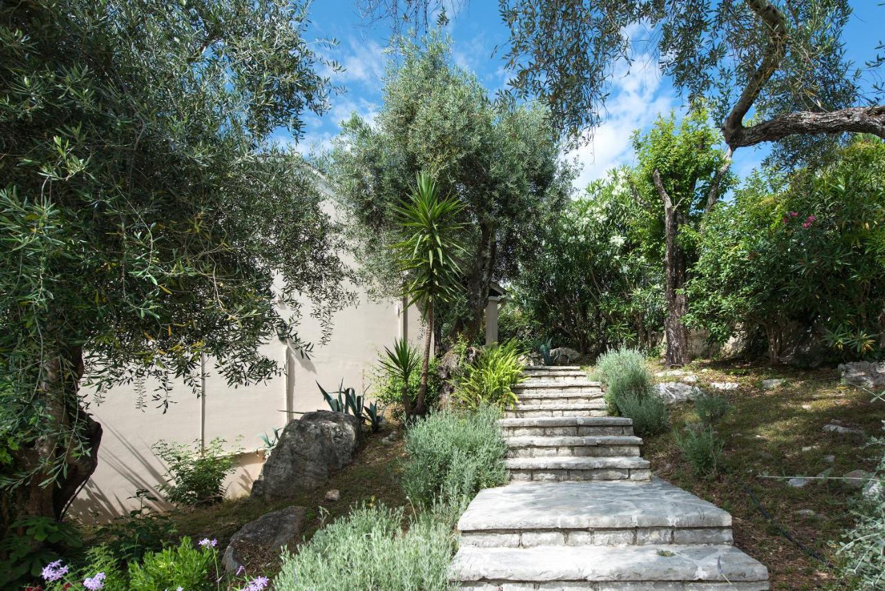 Villa Lofos Kassiopi Bagian luar foto
