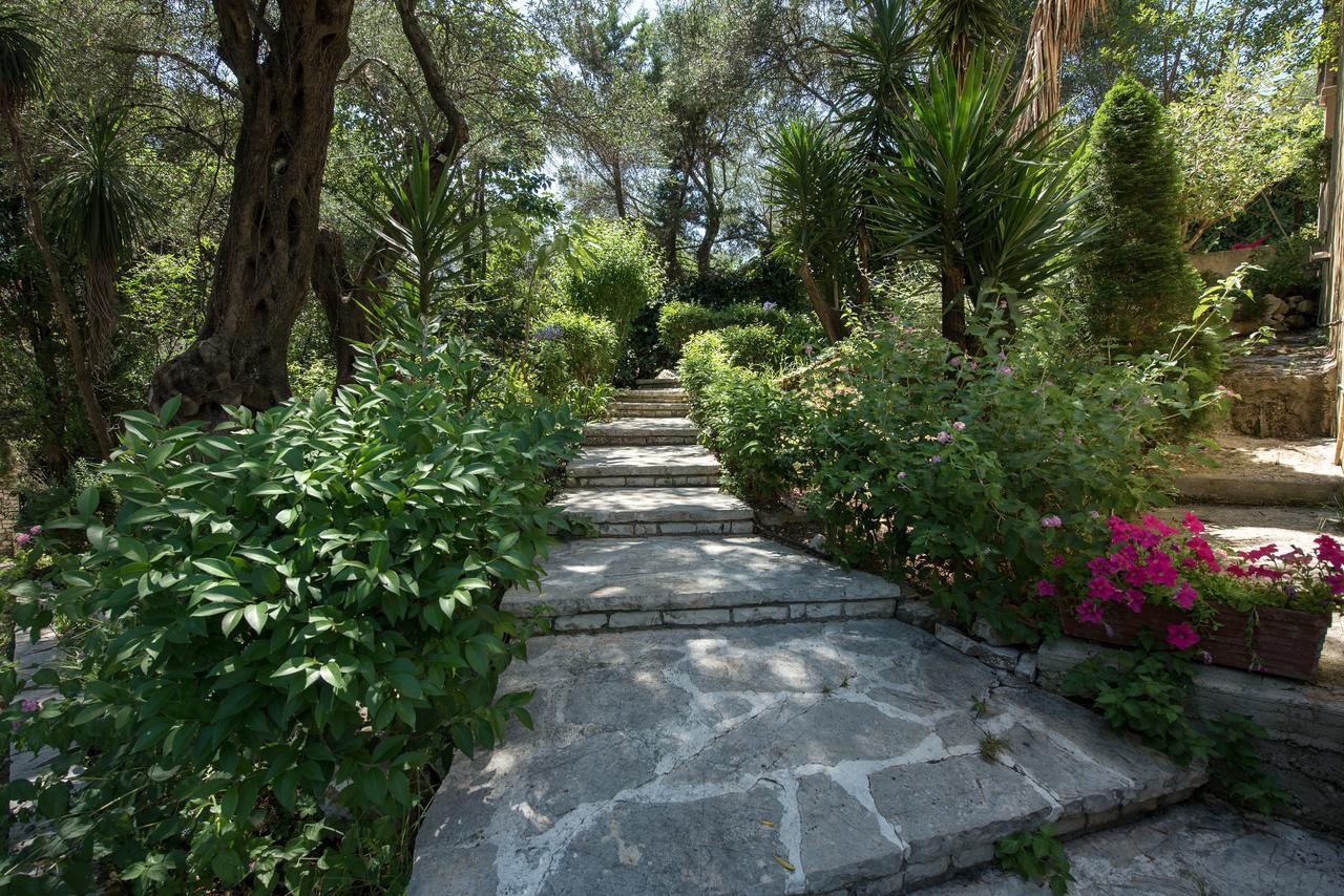 Villa Lofos Kassiopi Bagian luar foto