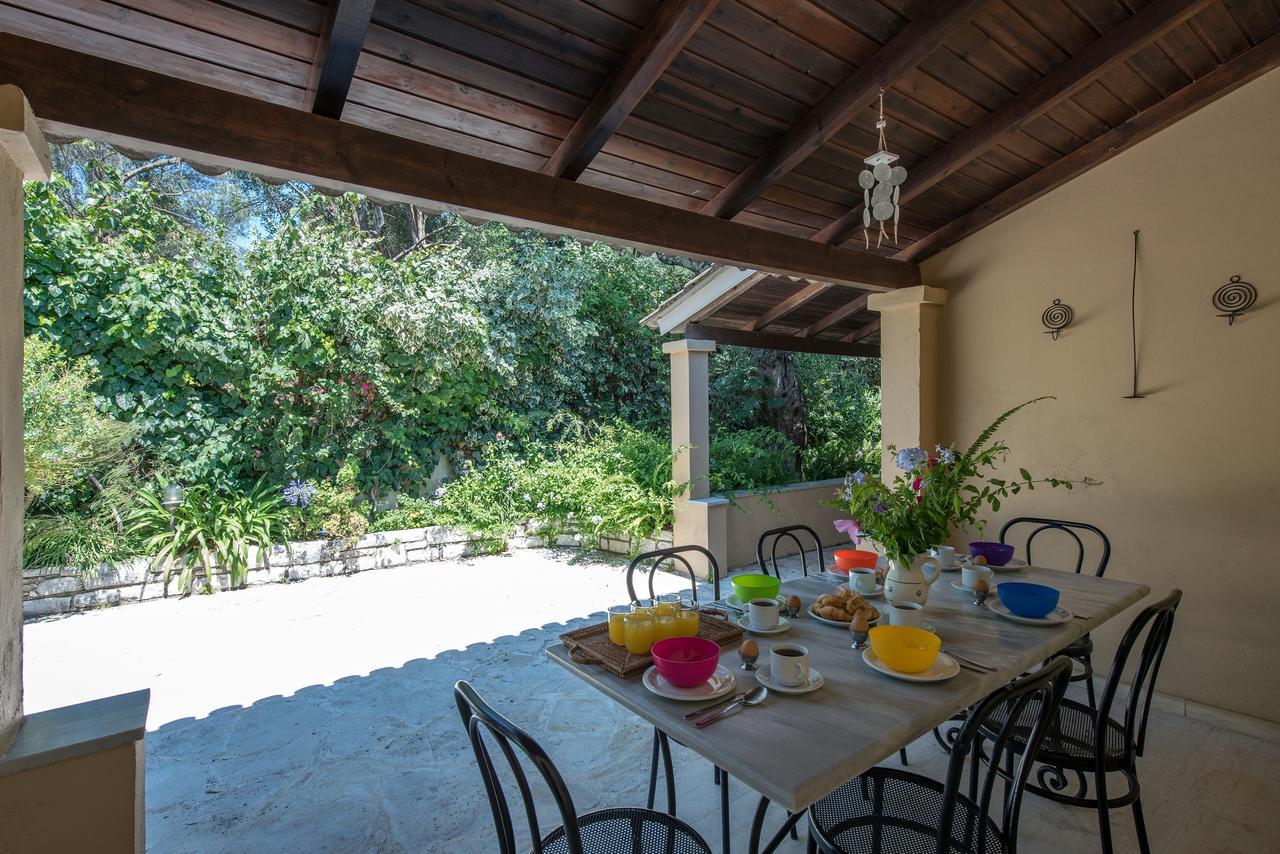 Villa Lofos Kassiopi Bagian luar foto