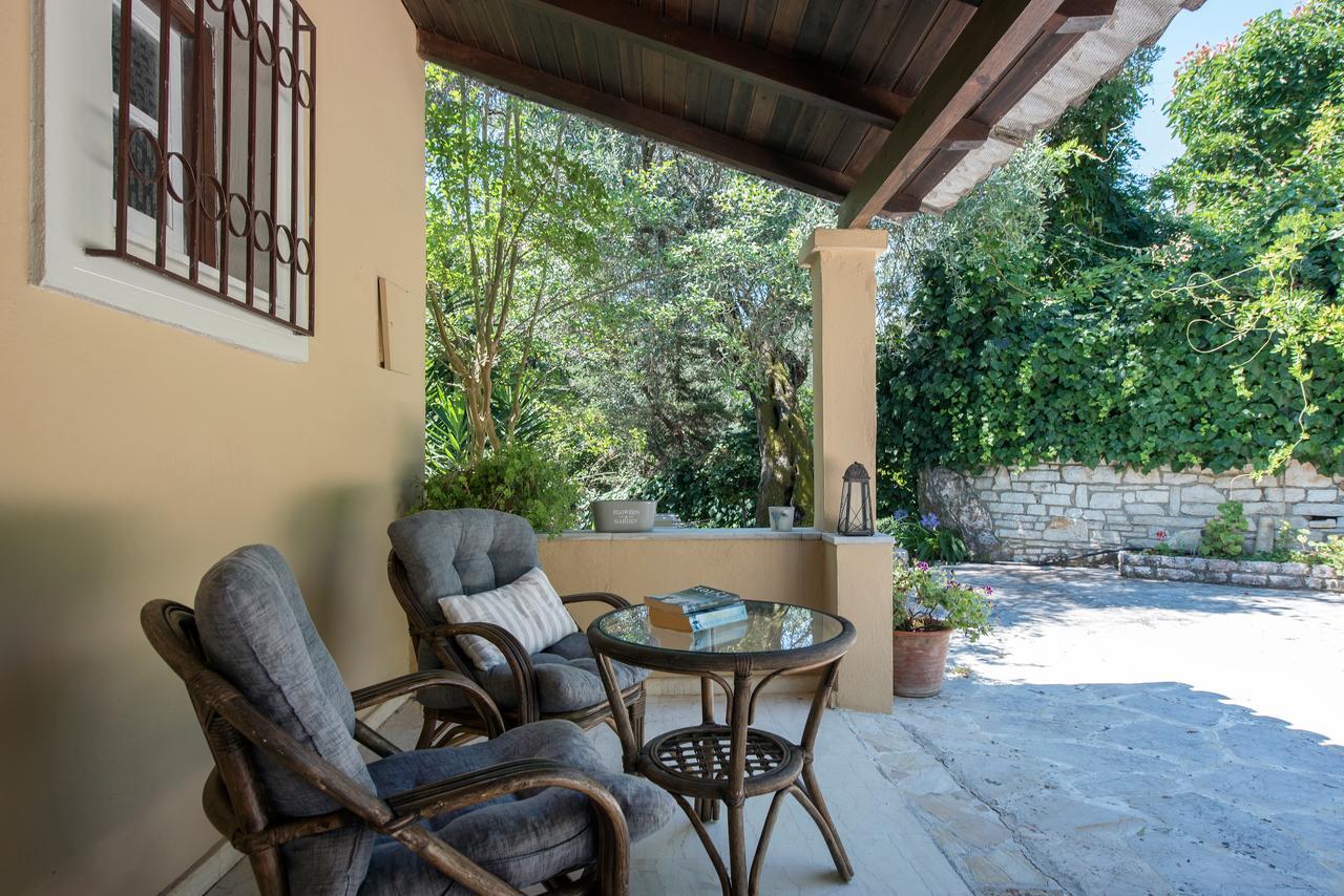 Villa Lofos Kassiopi Bagian luar foto